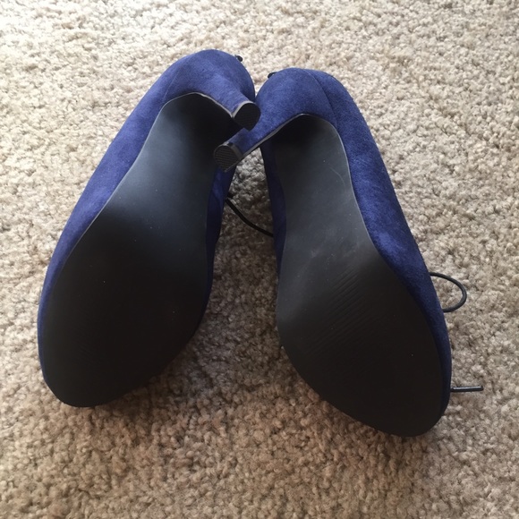 NWT - Shoemint Lorena Platform Cut-Out Heel - Picture 6 of 7